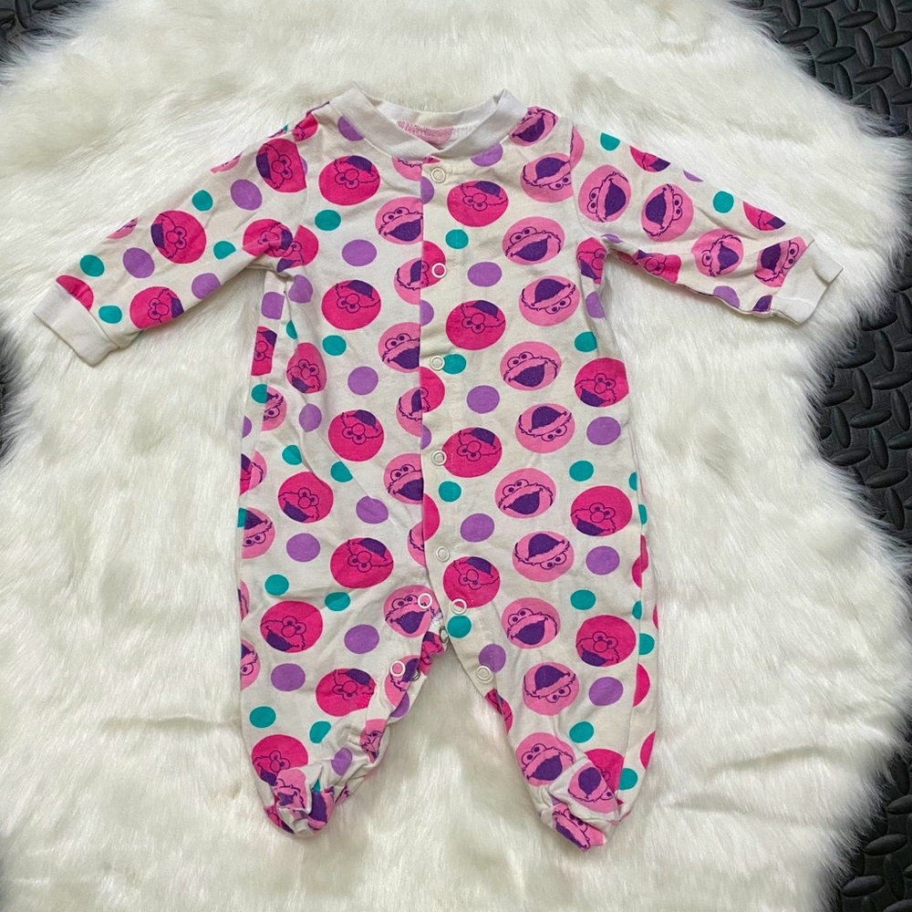 5/$25 sesame street onesie